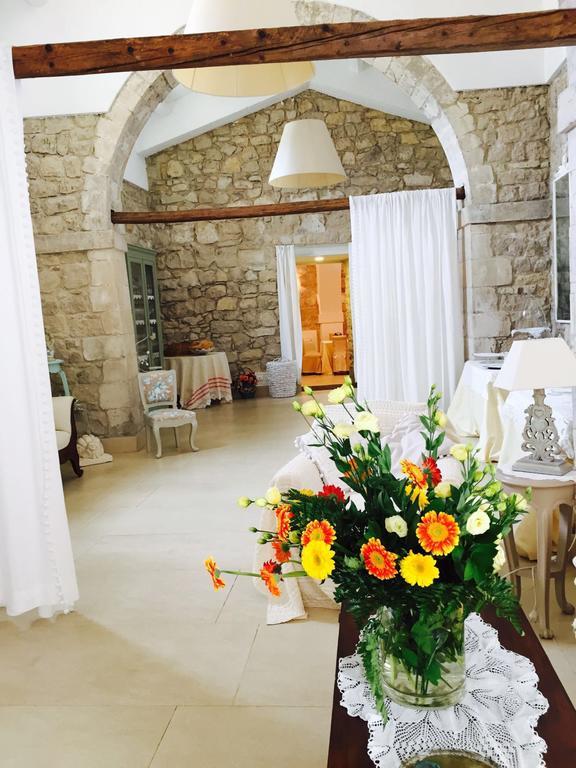 Valata Minusa Country Resort Cannizzara 外观 照片